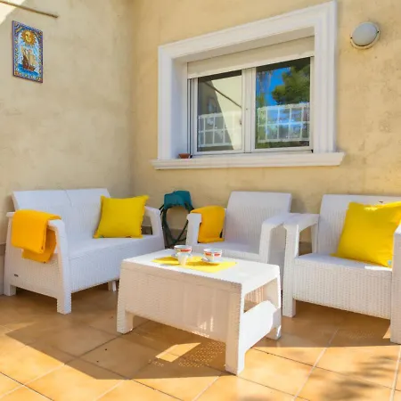 Villa Eucaliptus By Interhome